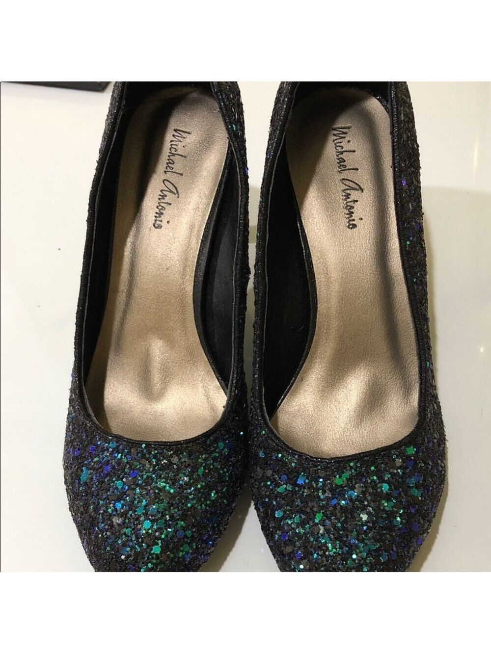 Michael Antonio Black iridescent Women’s night evening pumps women Heels 7.5
🌸 - Picture 3 of 13